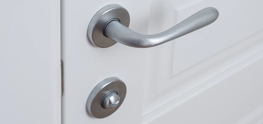 Single-Occupancy Restroom Locks Repair in Hialeah, Florida