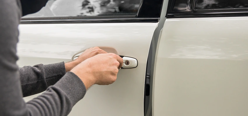 Unlock Car Door Service in Hialeah, FL